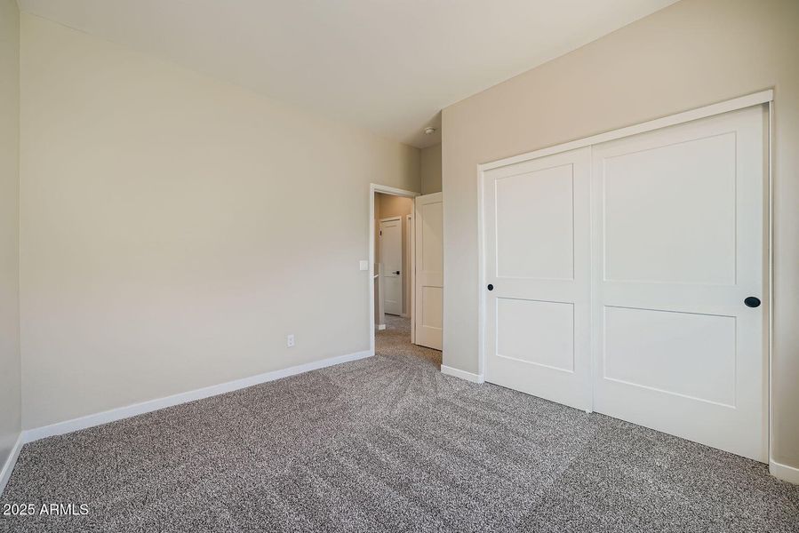 19 - 5523 Guest Room 1 19 - 5523 Guest Room 1