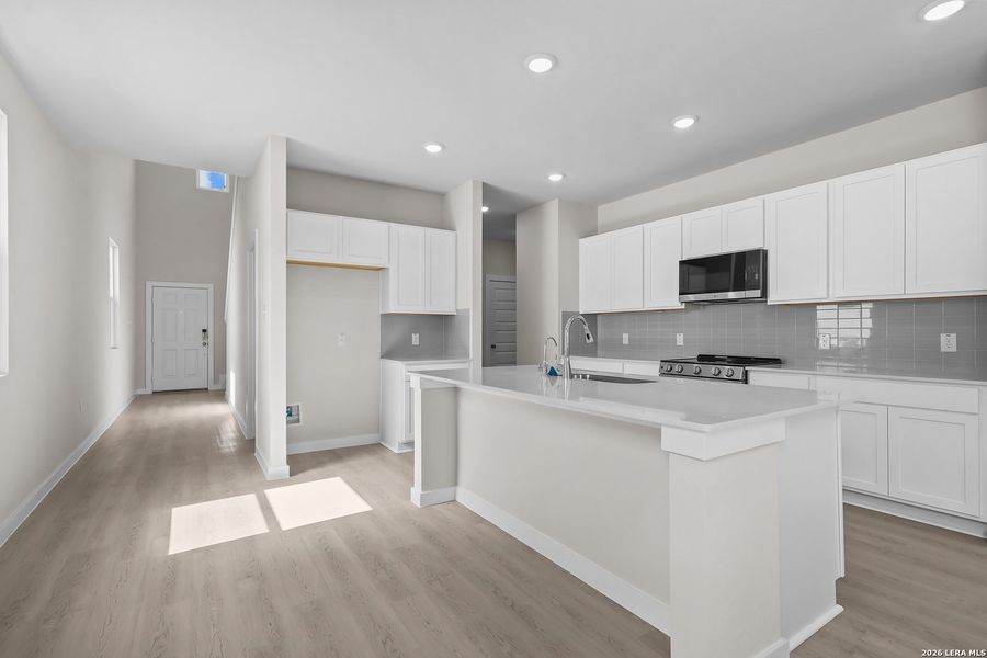 Furnished interior view inside a new home in Spring Creek, San Antonio (Image 14).