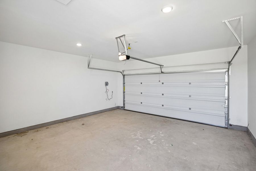Representative unfurnished interior of a home built from the Homestead by Pacesetter Homes in Easton Park, Austin (Image 54). Representative unfurnished interior of a home built from the Homestead by Pacesetter Homes in Easton Park, Austin (Image 54).