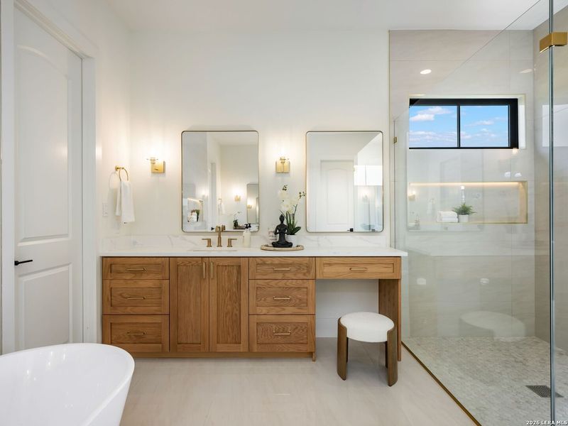 Furnished interior view inside a new home in , Boerne (Image 32). Furnished interior view inside a new home in , Boerne (Image 32).