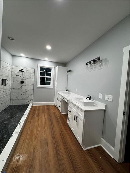 Image 15 of a home in .