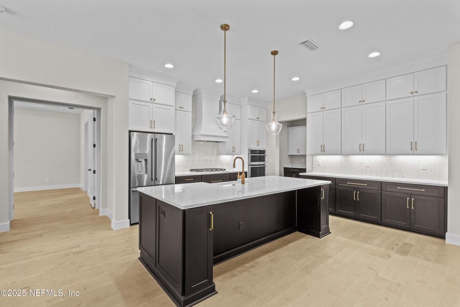 Furnished interior view inside a new home in SilverLeaf, St. Augustine (Image 6).