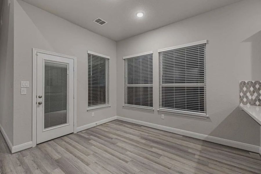 Representative unfurnished interior of a home built from the Shenandoah by Chesmar Homes in Attwater 55s, Waller (Image 7).