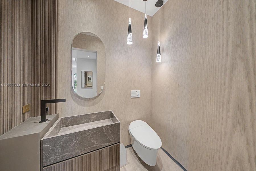 Furnished interior view inside a new home in , Fort Lauderdale (Image 19).