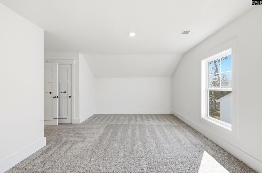 Spacious, unfurnished interior of a new home in Blythewood Farms, Blythewood (Image 29).