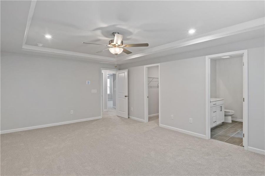 Spacious, unfurnished interior of a new home in Briar Creek, Atlanta (Image 20).