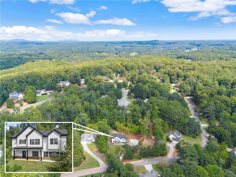 Image 33 of a home in .