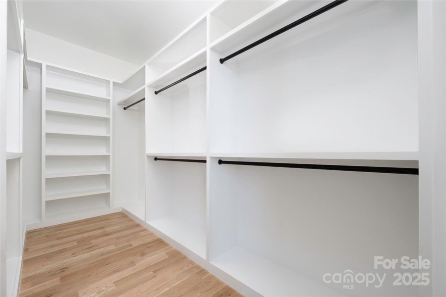 Spacious, unfurnished interior of a new home in , Charlotte (Image 24).