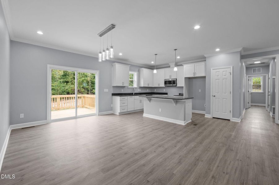 21-web-or-mls-P1084611 21-web-or-mls-P1084611