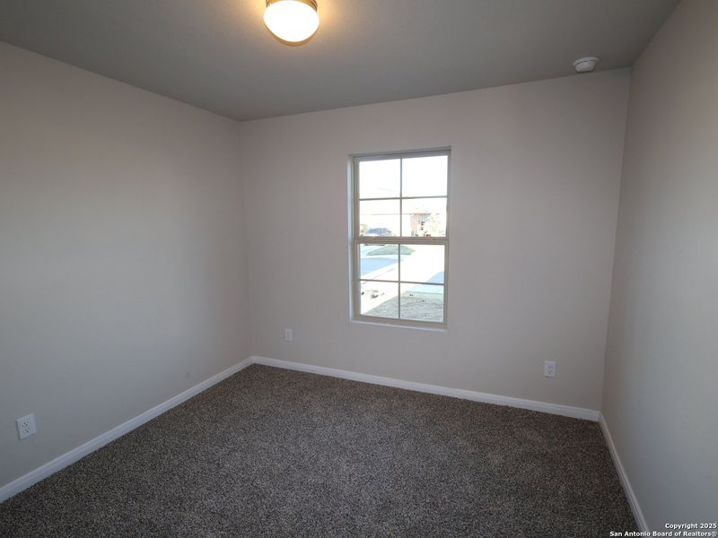 Spacious, unfurnished interior of a new home in Agave, San Antonio (Image 23).