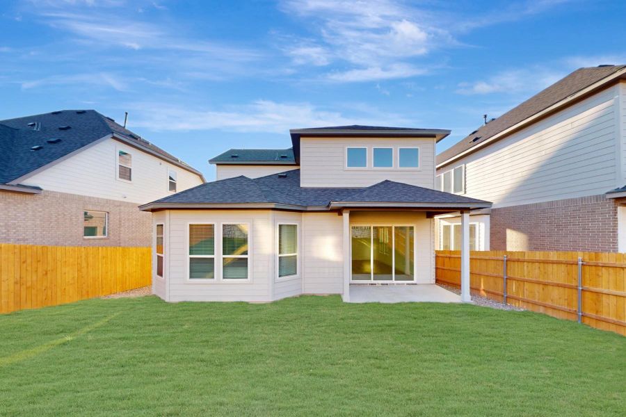 Exterior details and patio area of a home in Cedar Brook, Leander (Image 17).
