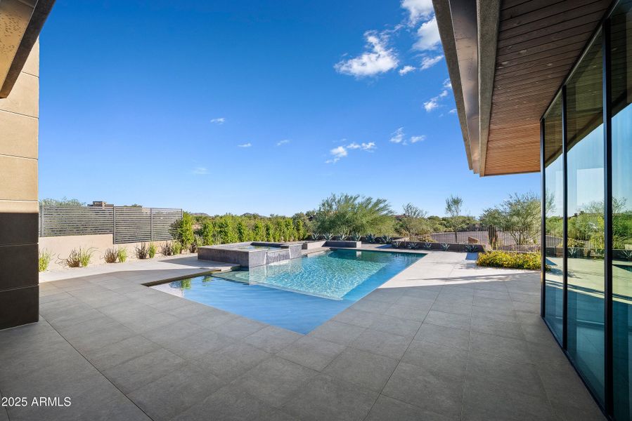 022_e_celestial-45_385