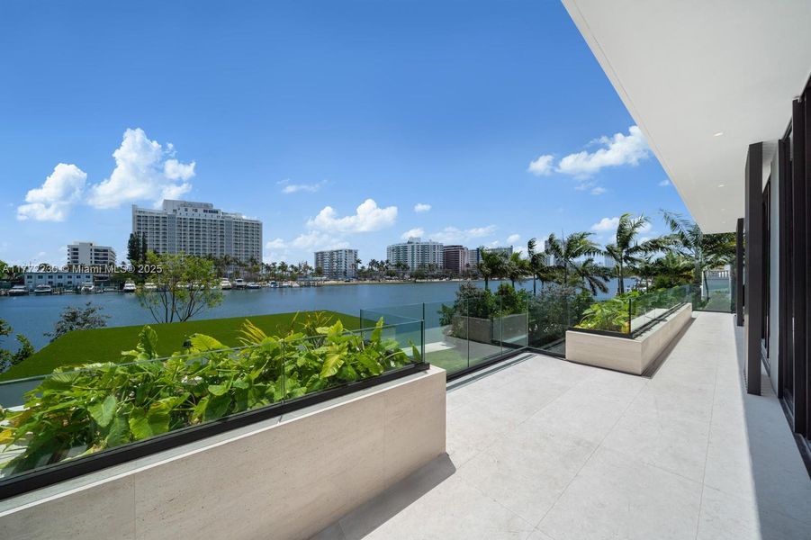 Image 39 of a home in . Image 39 of a home in .