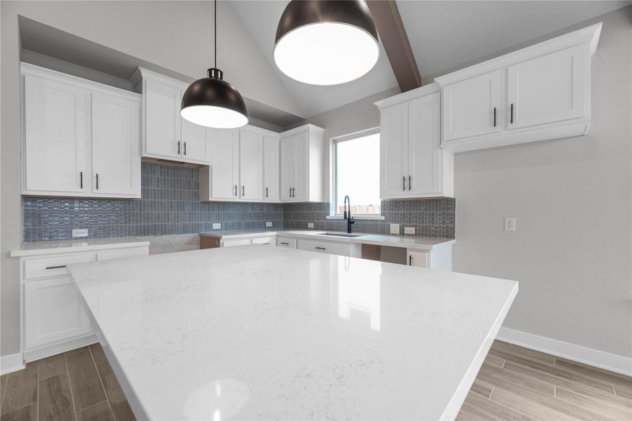 Representative image. Features, specifications, selections and colors may vary. Representative image. Features, specifications, selections and colors may vary.