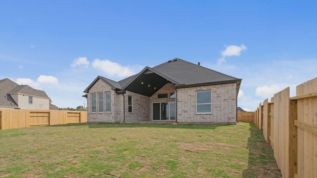Representative exterior details of a home built from the Brentwood by Chesmar Homes in Briarley, Montgomery (Image 24). Representative exterior details of a home built from the Brentwood by Chesmar Homes in Briarley, Montgomery (Image 24).