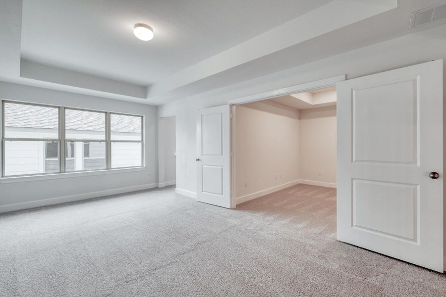 Spacious, unfurnished interior of a new home in Santa Rita Ranch - 60', Liberty Hill (Image 25). Spacious, unfurnished interior of a new home in Santa Rita Ranch - 60', Liberty Hill (Image 25).