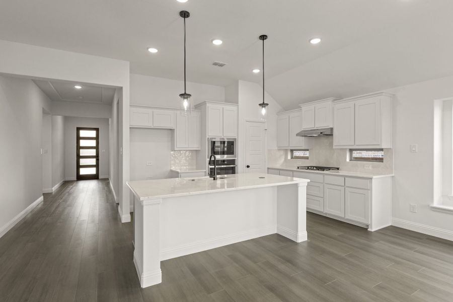 Furnished interior view inside a new home in Meadow Run, Melissa (Image 4). Furnished interior view inside a new home in Meadow Run, Melissa (Image 4).