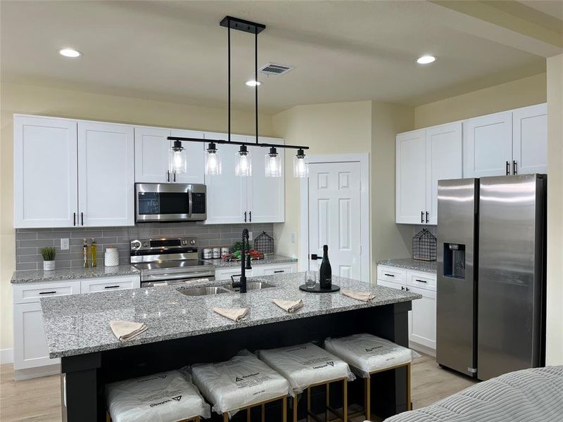 Furnished interior view inside a new home in , Corsicana (Image 5).