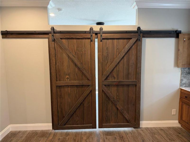 Close-up of interior finishes inside a home in , Live Oak (Image 15).