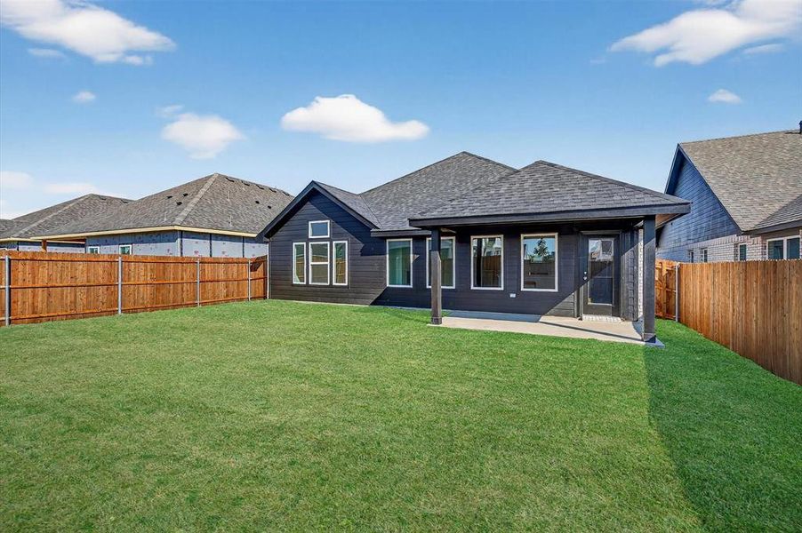 Exterior details and patio area of a home in Hickory Hill, Sherman (Image 3). Exterior details and patio area of a home in Hickory Hill, Sherman (Image 3).