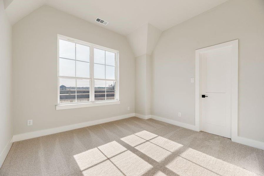 Spacious, unfurnished interior of a new home in Grand Estates of Anna, Anna (Image 12).