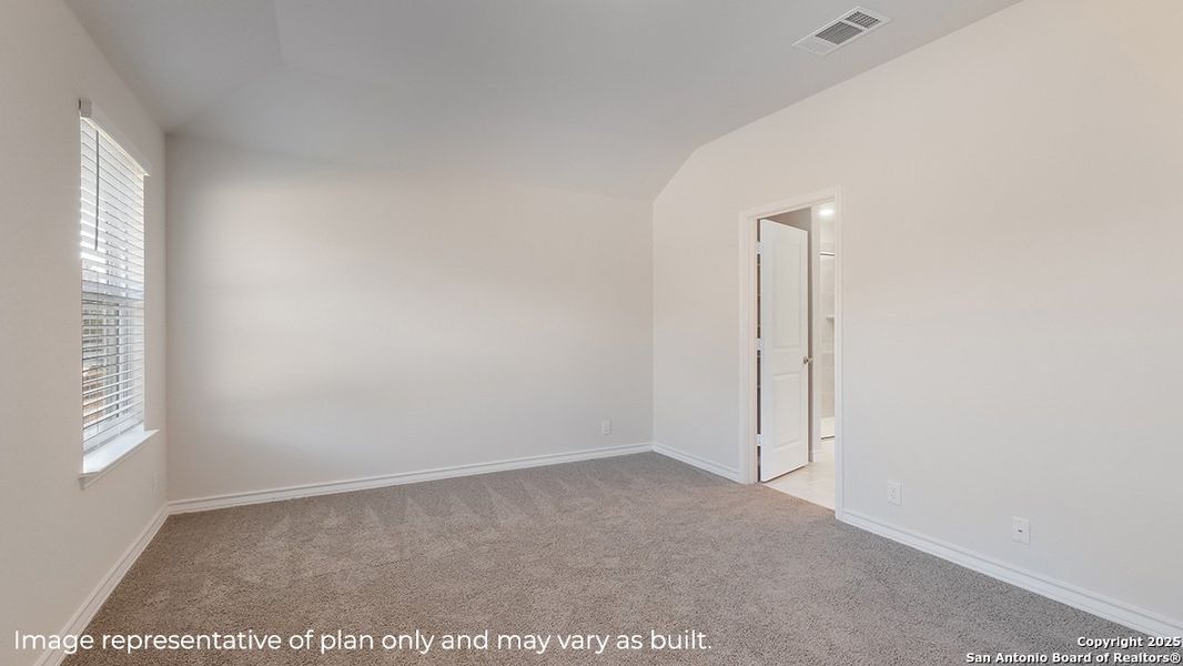 Spacious, unfurnished interior of a new home in The Birch at Spencer Ranch, Boerne (Image 18).