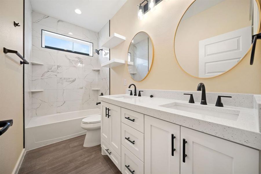 Furnished interior view inside a new home in , Dallas (Image 11).