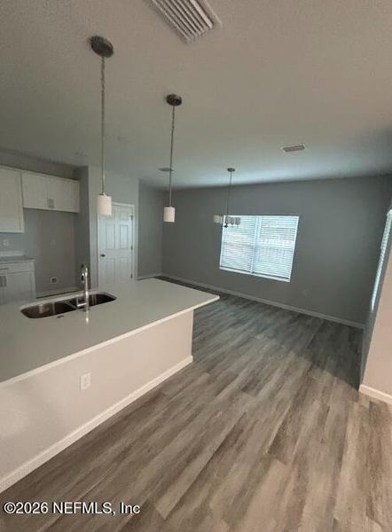 Spacious, unfurnished interior of a new home in , Jacksonville (Image 44).