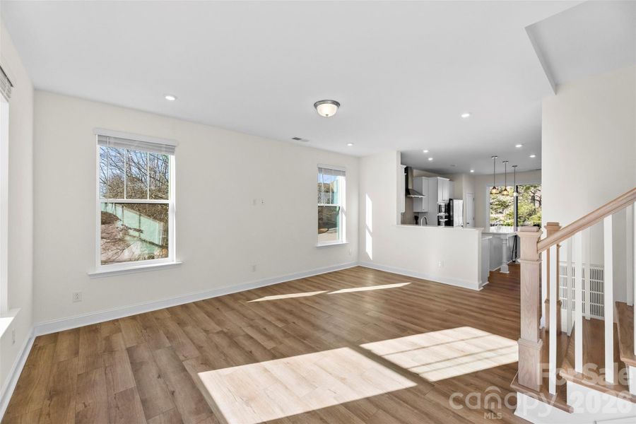 Spacious, unfurnished interior of a new home in , Fort Mill (Image 22).