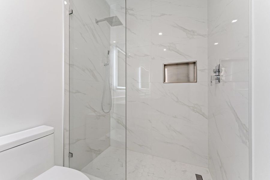 063-220LakeShoreDr-1219-WestPalmBeach-SM