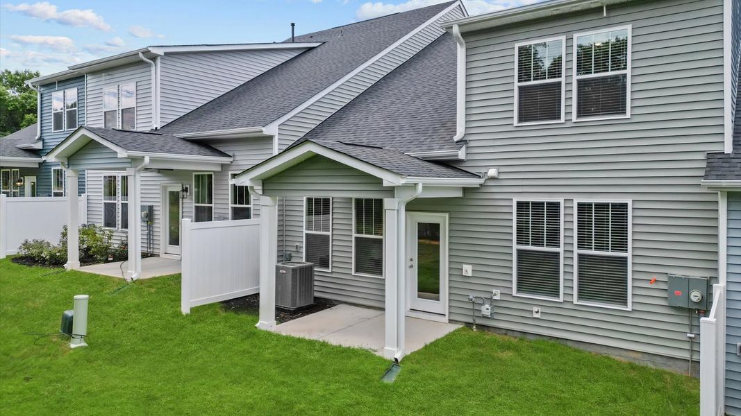 Front exterior of a new home in Silo Ridge, Anderson, SC, highlighting curb appeal (Image 21).