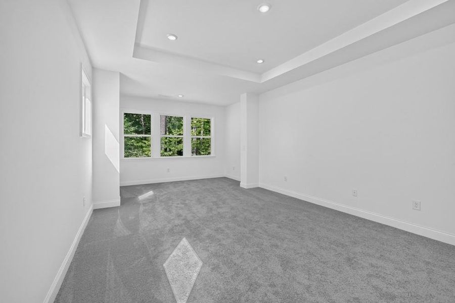 Spacious, unfurnished interior of a new home in Nichols Farm, Dacula (Image 22).
