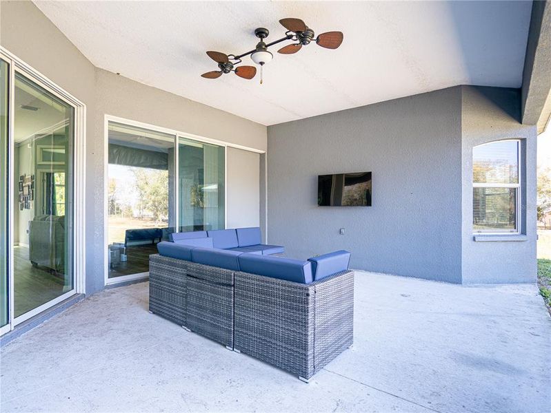 Furnished interior view inside a new home in , Dunnellon (Image 16).