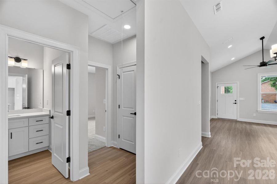 Spacious, unfurnished interior of a new home in , Monroe (Image 15).