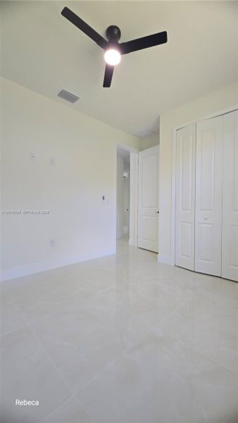 Spacious, unfurnished interior of a new home in , Lehigh Acres (Image 27).