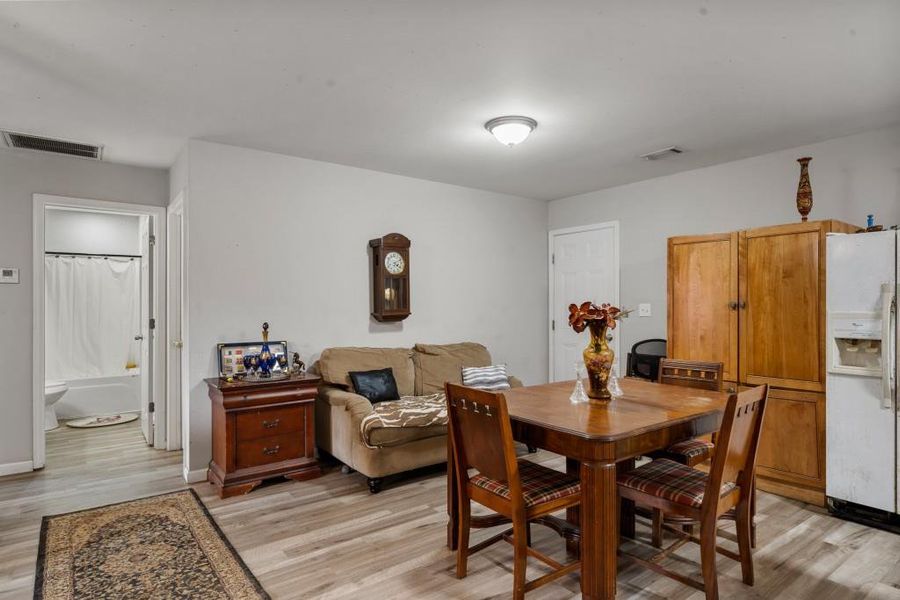 Image 27 of a home in . Image 27 of a home in .