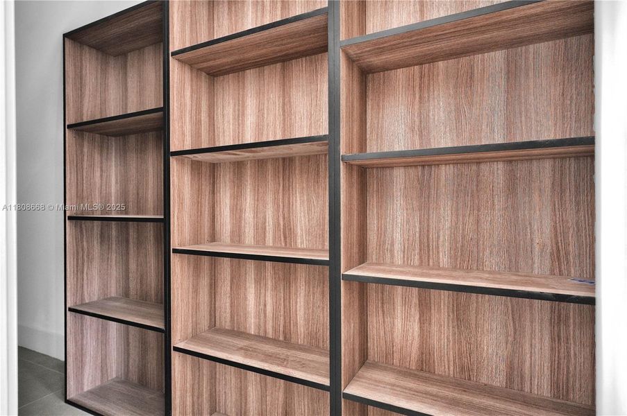 Image 30 of a home in .