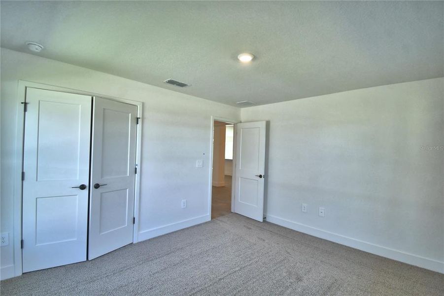 Spacious, unfurnished interior of a new home in Lake Juliana Estates, Auburndale (Image 31). Spacious, unfurnished interior of a new home in Lake Juliana Estates, Auburndale (Image 31).