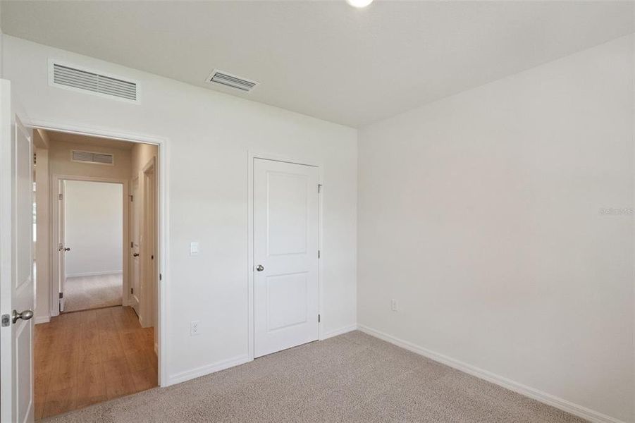 Spacious, unfurnished interior of a new home in , Daytona Beach (Image 17).