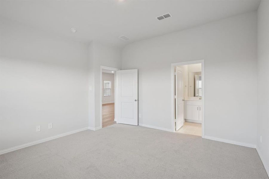 Spacious, unfurnished interior of a new home in River Ridge, Crandall (Image 22). Spacious, unfurnished interior of a new home in River Ridge, Crandall (Image 22).
