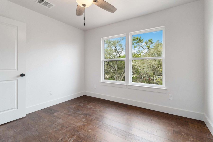 Spacious, unfurnished interior of a new home in , Wimberley (Image 29).