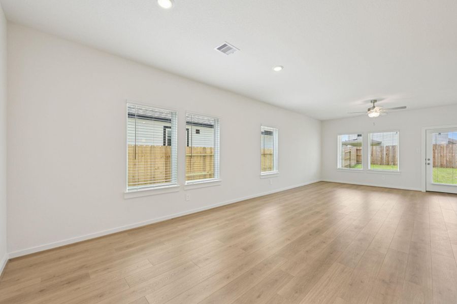 Spacious, unfurnished interior of a new home in Pine Lake Cove - Traditional Series, Montgomery (Image 22).