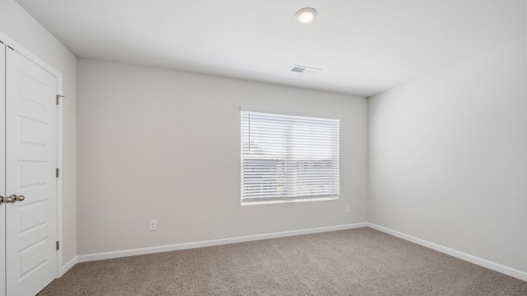 Spacious, unfurnished interior of a new home in Willowbrook, Winder (Image 21).