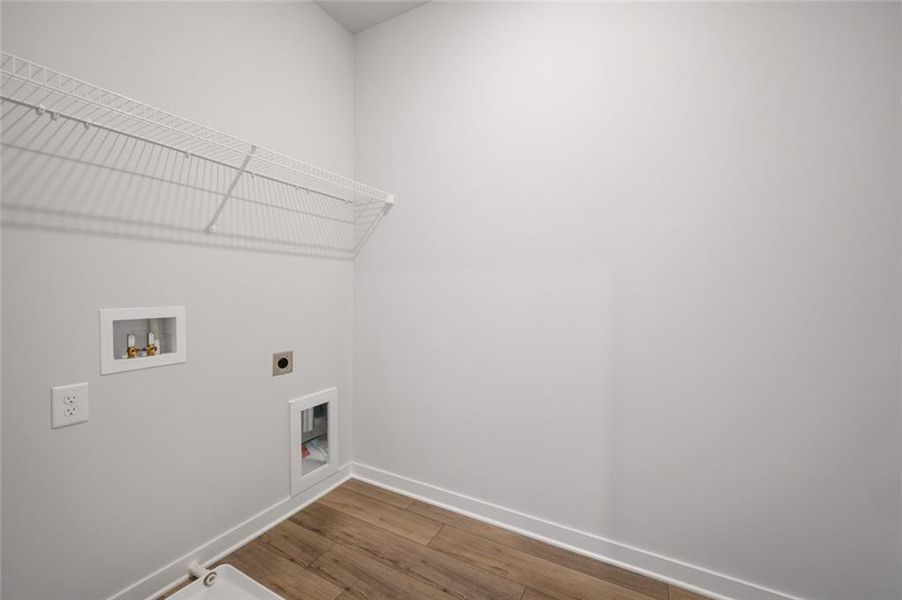 Spacious, unfurnished interior of a new home in Greenefield, Cartersville (Image 24). Spacious, unfurnished interior of a new home in Greenefield, Cartersville (Image 24).