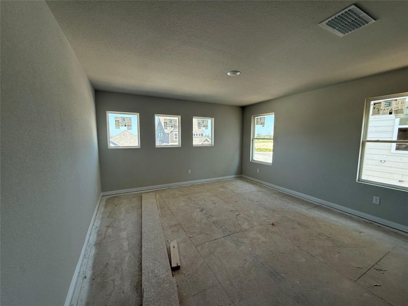 Spacious, unfurnished interior of a new home in Cannon Ranch 45s, Dripping Springs (Image 14). Spacious, unfurnished interior of a new home in Cannon Ranch 45s, Dripping Springs (Image 14).
