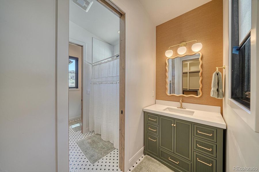 Jack & Jill full bath for bedrooms #3 and #4 Jack & Jill full bath for bedrooms #3 and #4