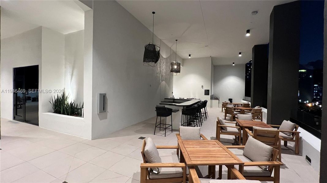 Community amenities in , Miami (Image 50).