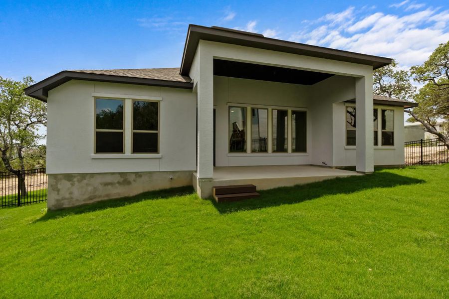 Robertson C rear exterior