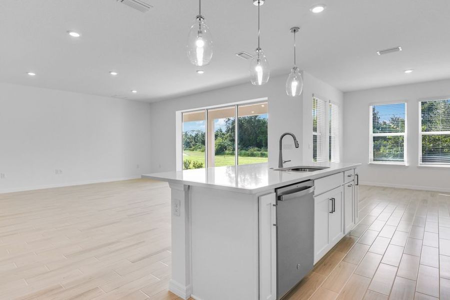 Image 51 of a home in Ardisia Park.