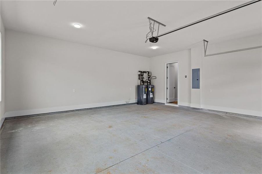 Spacious, unfurnished interior of a new home in , Pendergrass (Image 19).